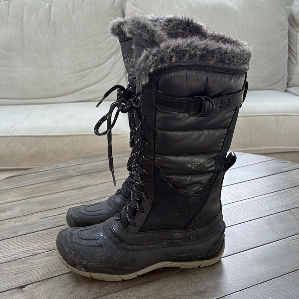 The North Face Black Winter & Rain Boots with Faux Fur Lining